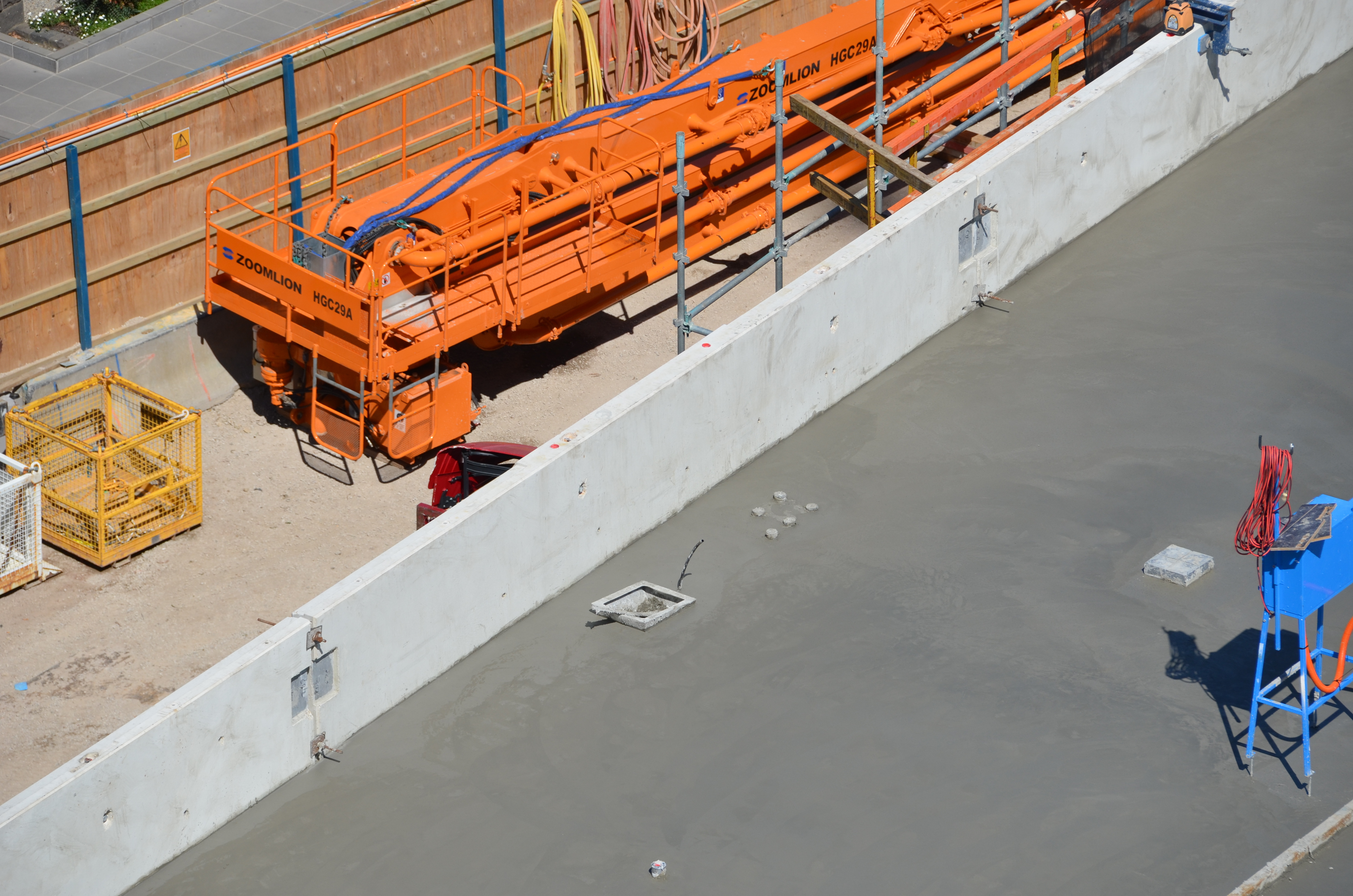 https://archive.abp.unimelb.edu.au/objects/images/Construction/Images/Facades/Precast concrete/Levels 1-5/DSC_2518.JPG https://archive.abp.unimelb.edu.au/objects/images/Construction/Images/Facades/Precast concrete/Levels 1-5/DSC_2518.JPG