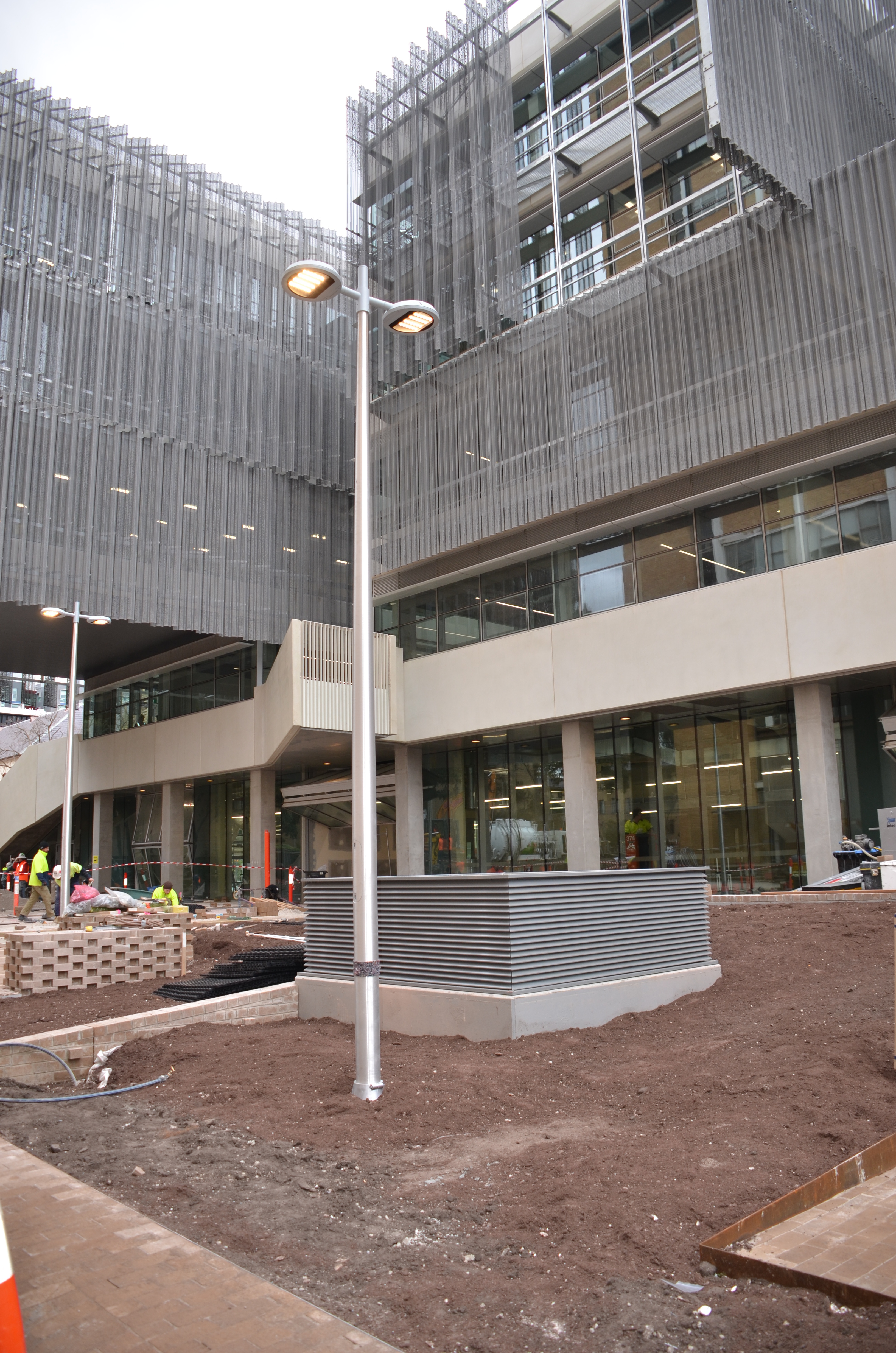 https://archive.abp.unimelb.edu.au/objects/images/Construction/Images/External Works/Lighting/DSC_9615.JPG https://archive.abp.unimelb.edu.au/objects/images/Construction/Images/External Works/Lighting/DSC_9615.JPG