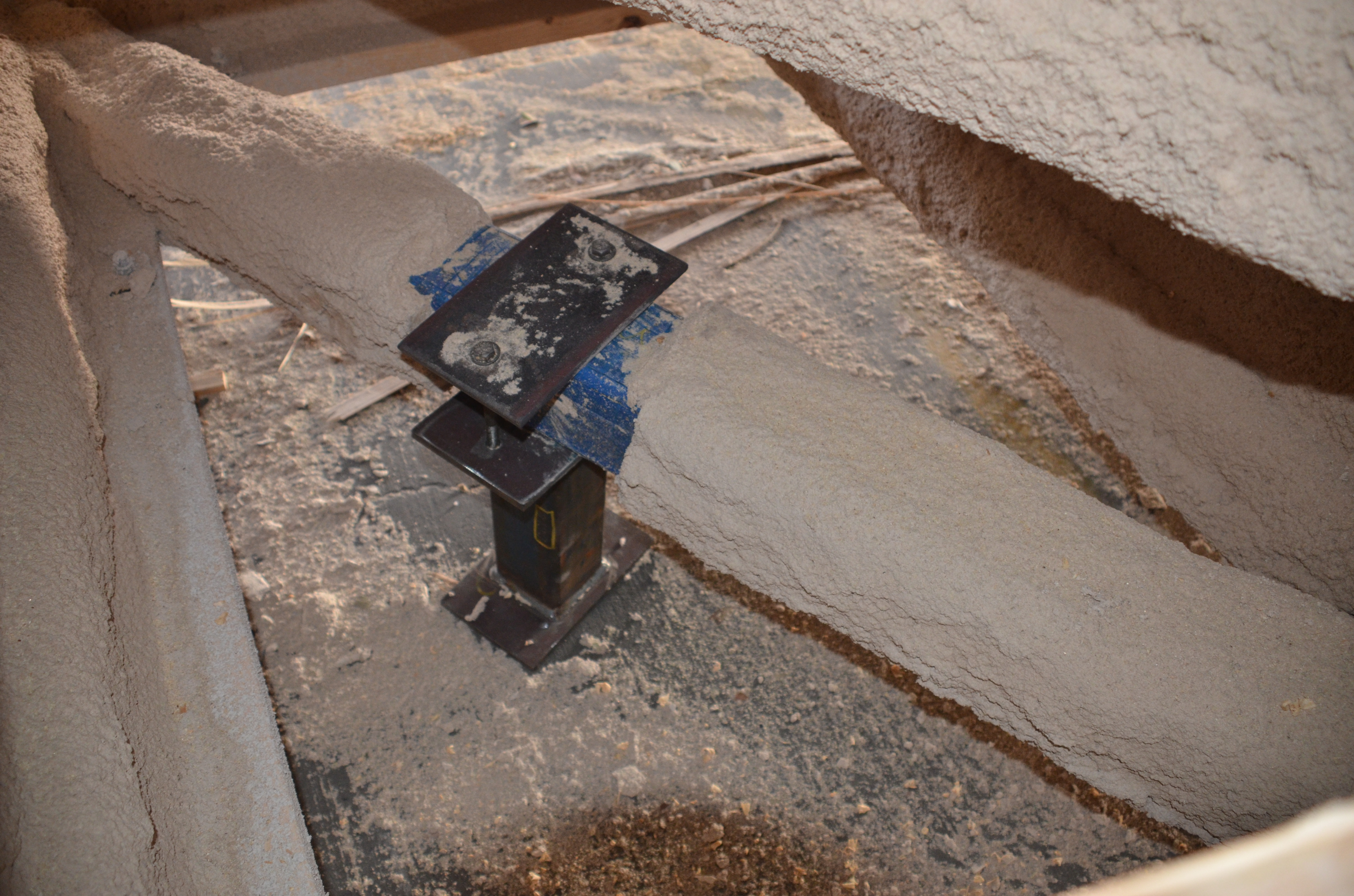 https://archive.abp.unimelb.edu.au/objects/images/Construction/Images/LVL roof beams & coffers/AUS Iron industries/DSC_4664.JPG https://archive.abp.unimelb.edu.au/objects/images/Construction/Images/LVL roof beams & coffers/AUS Iron industries/DSC_4664.JPG