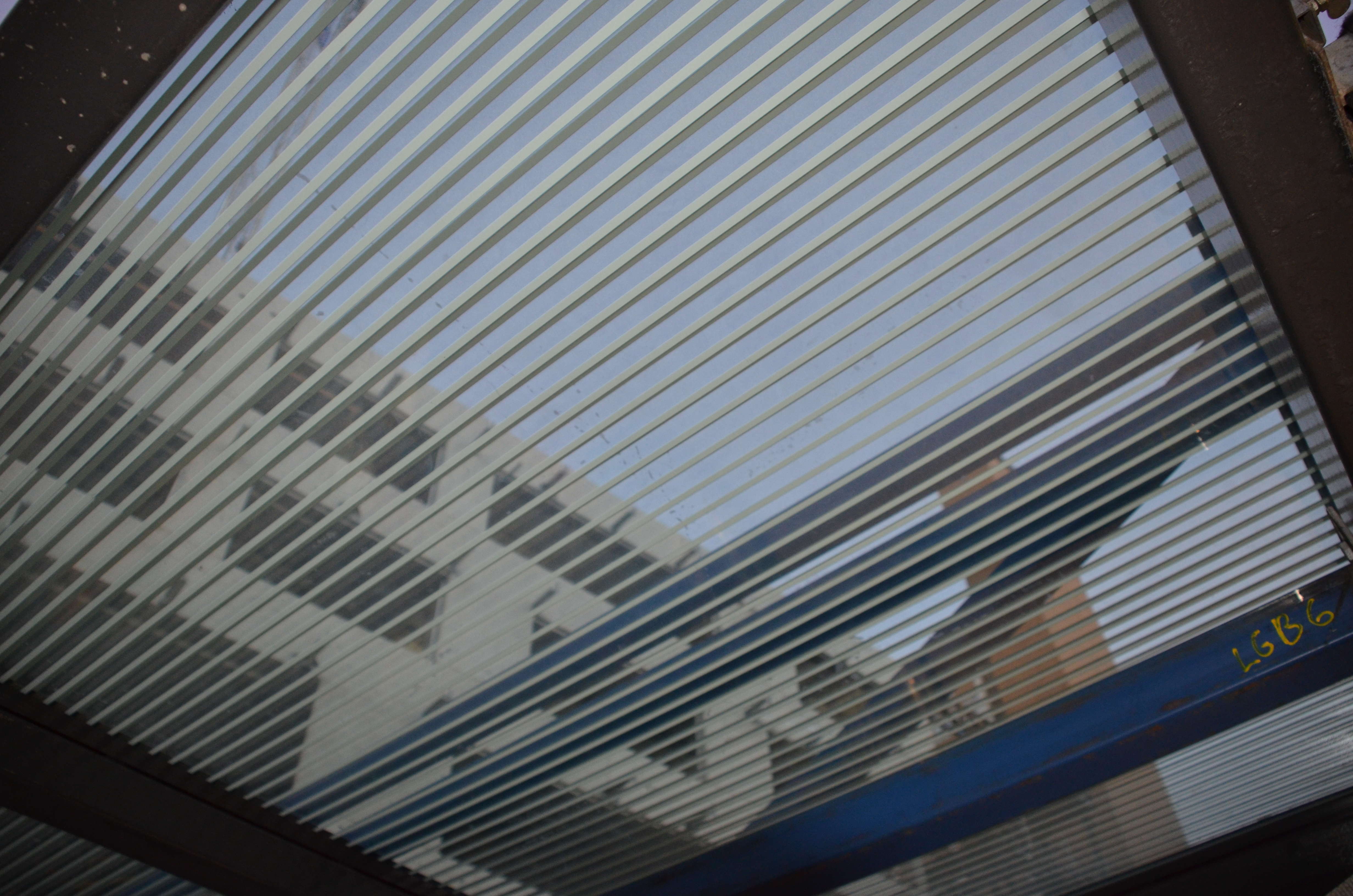 https://archive.abp.unimelb.edu.au/objects/images/Construction/Images/Roof/Glazed atrium roof/Delivery & Installation/DSC_5112.JPG https://archive.abp.unimelb.edu.au/objects/images/Construction/Images/Roof/Glazed atrium roof/Delivery & Installation/DSC_5112.JPG