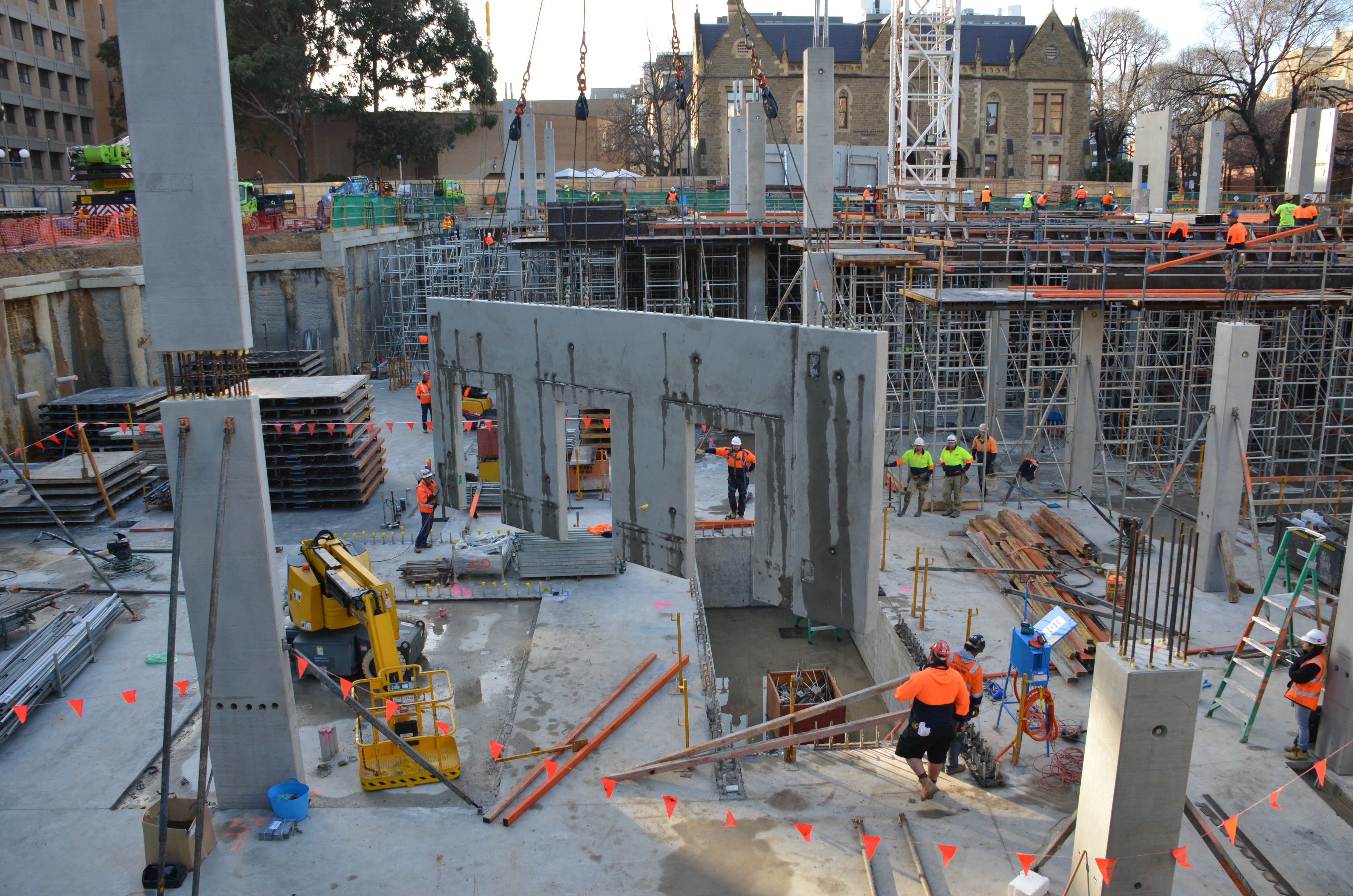 https://archive.abp.unimelb.edu.au/objects/images/Construction/Images/Precast structural concrete walls and columns/Basement/DSC_1120.JPG https://archive.abp.unimelb.edu.au/objects/images/Construction/Images/Precast structural concrete walls and columns/Basement/DSC_1120.JPG