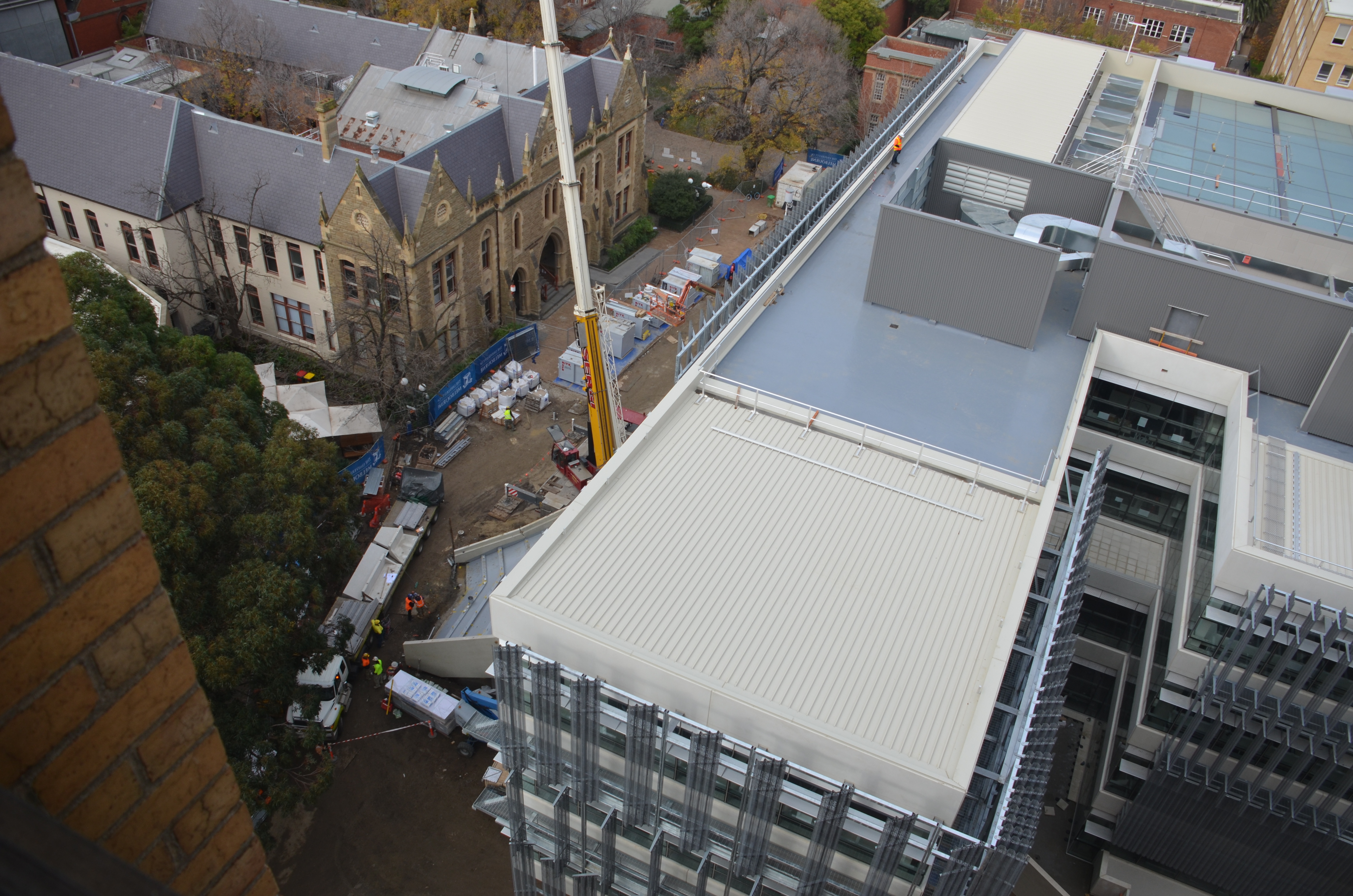 https://archive.abp.unimelb.edu.au/objects/images/Construction/Images/Aerial/DSC_8951.JPG https://archive.abp.unimelb.edu.au/objects/images/Construction/Images/Aerial/DSC_8951.JPG