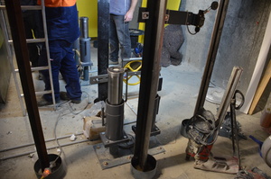 https://archive.abp.unimelb.edu.au/objects/images/Construction/Images/Services/Lift installation/Main lift bank/DSC_7115.JPG
