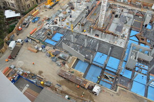 https://archive.abp.unimelb.edu.au/objects/images/Construction/Images/Concrete suspended slabs and beams/Levels 1-5 & formwork/DSC_1427.JPG