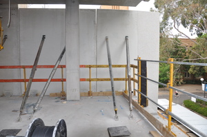 https://archive.abp.unimelb.edu.au/objects/images/Construction/Images/Facades/Precast concrete/Polished south side/DSC_4033.JPG