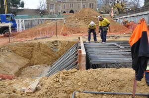 https://archive.abp.unimelb.edu.au/objects/images/Construction/Images/Pad footings & raft footings/DSC_0292.JPG