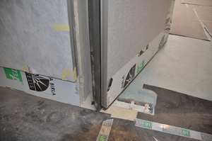 https://archive.abp.unimelb.edu.au/objects/images/Construction/Images/Doors and door frames/Studio folding doors/DSC_8716.JPG