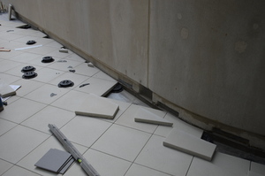 https://archive.abp.unimelb.edu.au/objects/images/Construction/Images/Floors and finishes/External balconies/DSC_9047.JPG
