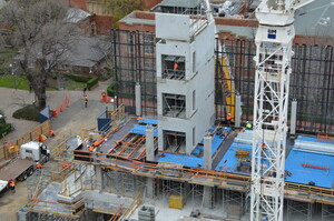 https://archive.abp.unimelb.edu.au/objects/images/Construction/Images/Precast structural concrete walls and columns/Levesl 2-5/DSC_2116.JPG