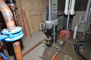 https://archive.abp.unimelb.edu.au/objects/images/Construction/Images/Services/Mechanical/Large plant room basement/DSC_6724.JPG