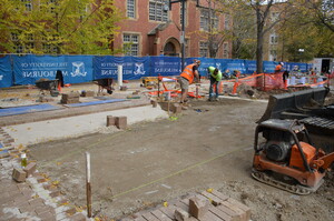 https://archive.abp.unimelb.edu.au/objects/images/Construction/Images/External Works/Brick paving & brick walls/DSC_8097.JPG