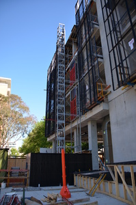 https://archive.abp.unimelb.edu.au/objects/images/Construction/Images/Plant and Equipment/Scanclimber hoist/DSC_3355.JPG