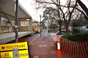 https://archive.abp.unimelb.edu.au/objects/images/Construction/Images/Site facilities/Additional site sheds & fences/Shed removal/DSC_9848.JPG