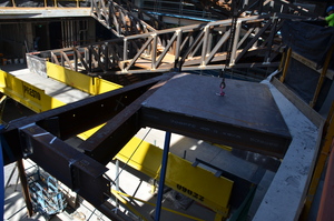https://archive.abp.unimelb.edu.au/objects/images/Construction/Images/Hanging studio/Steel framing/DSC_4764.JPG