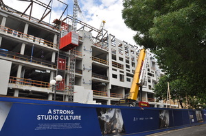 https://archive.abp.unimelb.edu.au/objects/images/Construction/Images/Facades/Precast concrete/Polished south side/DSC_3997.JPG