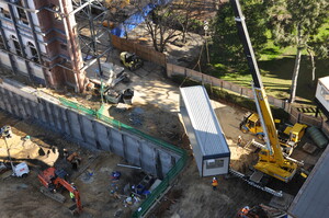 https://archive.abp.unimelb.edu.au/objects/images/Construction/Images/Site facilities/Additional site sheds & fences/DSC_0339.JPG