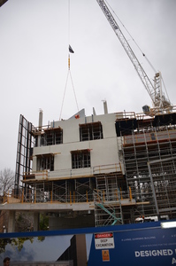 https://archive.abp.unimelb.edu.au/objects/images/Construction/Images/Facades/Precast concrete/Levels 1-5/DSC_2604.JPG