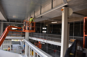 https://archive.abp.unimelb.edu.au/objects/images/Construction/Images/Doors and door frames/Atrium vertical sliding glazed door/DSC_7467.JPG