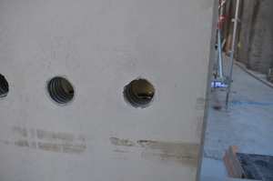 https://archive.abp.unimelb.edu.au/objects/images/Construction/Images/Precast structural concrete walls and columns/Basement/DSC_0532.JPG
