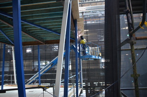https://archive.abp.unimelb.edu.au/objects/images/Construction/Images/Hanging studio/Steel framing/DSC_6874.JPG