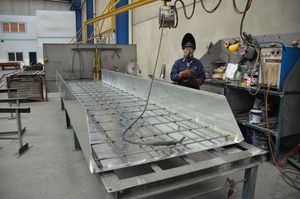 https://archive.abp.unimelb.edu.au/objects/images/Construction/Images/Structural steel/Aus Iron Industries fabrication/DSC_2805.JPG