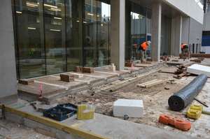 https://archive.abp.unimelb.edu.au/objects/images/Construction/Images/External Works/Brick paving & brick walls/DSC_9391.JPG