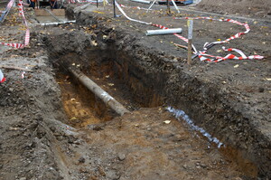 https://archive.abp.unimelb.edu.au/objects/images/Construction/Images/External Works/Precast concrete seating and supports/DSC_8103.JPG