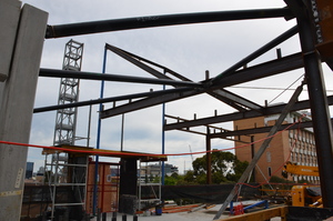 https://archive.abp.unimelb.edu.au/objects/images/Construction/Images/Structural steel/General roof/DSC_3829.JPG