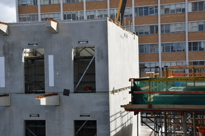 https://archive.abp.unimelb.edu.au/objects/images/Construction/Images/Precast structural concrete walls and columns/Levesl 2-5/DSC_3016.JPG