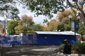 https://archive.abp.unimelb.edu.au/objects/images/Construction/Images/Site facilities/Additional site sheds & fences/DSC_0065.JPG