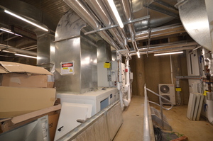 https://archive.abp.unimelb.edu.au/objects/images/Construction/Images/Services/Mechanical/Large plant room basement/DSC_8295.JPG