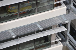https://archive.abp.unimelb.edu.au/objects/images/Construction/Images/Facades/Zinc screens & access platforms/Access platforms/DSC_5368.JPG