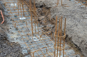 https://archive.abp.unimelb.edu.au/objects/images/Construction/Images/External Works/Timber seating and supports south side/DSC_8381.JPG