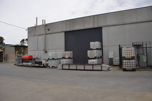 https://archive.abp.unimelb.edu.au/objects/images/Construction/Images/Windows and internal glazing/Aluminium Industries extrusion factory/DSC_2857.JPG