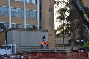 https://archive.abp.unimelb.edu.au/objects/images/Construction/Images/Precast structural concrete walls and columns/Basement/DSC_1096.JPG