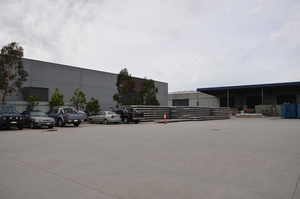 https://archive.abp.unimelb.edu.au/objects/images/Construction/Images/Windows and internal glazing/Aluminium Industries extrusion factory/DSC_2848.JPG