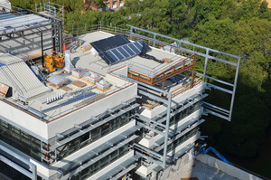 https://archive.abp.unimelb.edu.au/objects/images/Construction/Images/Services/Mechanical/Roof level plant/DSC_5843.JPG