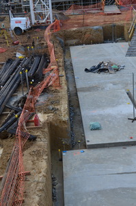 https://archive.abp.unimelb.edu.au/objects/images/Construction/Images/Precast structural concrete walls and columns/Basement/DSC_0721.JPG