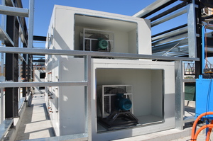 https://archive.abp.unimelb.edu.au/objects/images/Construction/Images/Services/Mechanical/Roof level plant/DSC_4775.JPG
