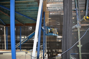 https://archive.abp.unimelb.edu.au/objects/images/Construction/Images/Hanging studio/Steel framing/DSC_6873.JPG