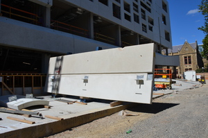 https://archive.abp.unimelb.edu.au/objects/images/Construction/Images/Facades/Precast concrete/Polished south side/DSC_4540.JPG