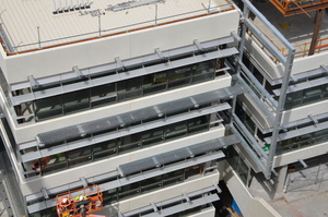 https://archive.abp.unimelb.edu.au/objects/images/Construction/Images/Facades/Zinc screens & access platforms/Access platforms/DSC_5367.JPG