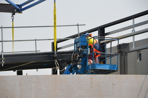 https://archive.abp.unimelb.edu.au/objects/images/Construction/Images/Roof/Glazed atrium roof/Delivery & Installation/DSC_5185.JPG