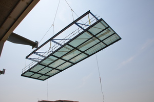 https://archive.abp.unimelb.edu.au/objects/images/Construction/Images/Roof/Glazed atrium roof/Delivery & Installation/DSC_5170.JPG