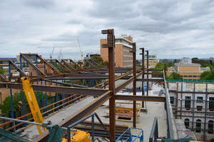 https://archive.abp.unimelb.edu.au/objects/images/Construction/Images/Structural steel/General roof/DSC_3417.JPG
