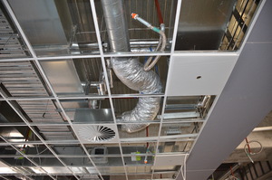 https://archive.abp.unimelb.edu.au/objects/images/Construction/Images/Ceilings/Suspended metal/DSC_5912.JPG