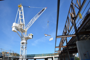 https://archive.abp.unimelb.edu.au/objects/images/Construction/Images/Facades/Precast concrete/Polished south side/DSC_4340.JPG