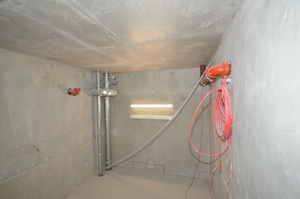 https://archive.abp.unimelb.edu.au/objects/images/Construction/Images/Services/Riser shafts/DSC_8930.JPG