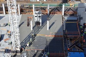 https://archive.abp.unimelb.edu.au/objects/images/Construction/Images/Concrete suspended slabs and beams/Ground level & formwork/DSC_1310.JPG