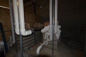 https://archive.abp.unimelb.edu.au/objects/images/Construction/Images/Services/Mechanical/Large plant room basement/DSC_8310.JPG